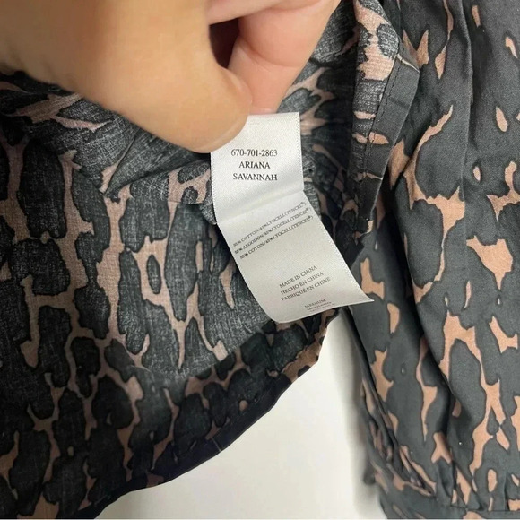 Rails Tops Rails Ariana Long Sleeve Animal Print Top Size Medium - Picture 3 of 8